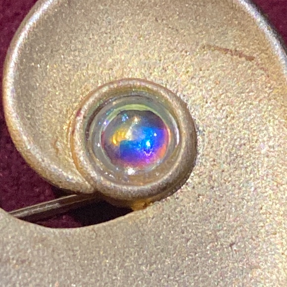 JJ Signed Vintage Heart Swirl Design Aurora Borealis Swirl Gold Tone Brooch - Picture 7 of 11